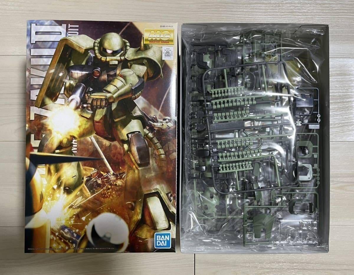 Amazon.co.jp: 全国 MG 1/100 MS-06F ザクII Ver.2.0 再販品 ベース
